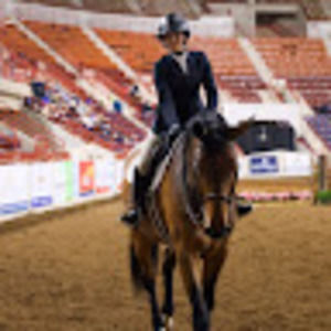 Meet your Posher, Isabella